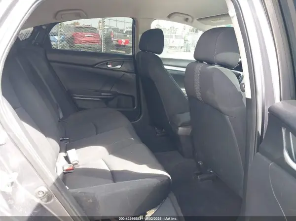19XFC2F61KE208424 2019 HONDA CIVIC - Image 8