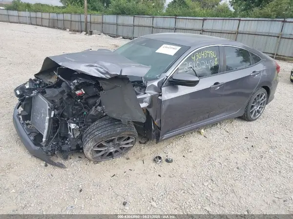 19XFC2F61LE013604 2020 HONDA CIVIC - Image 2