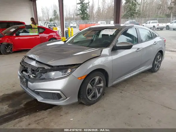 19XFC2F61LE215925 2020 HONDA CIVIC - Image 2