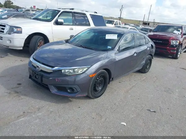 19XFC2F62HE055156 2017 HONDA CIVIC - Image 2