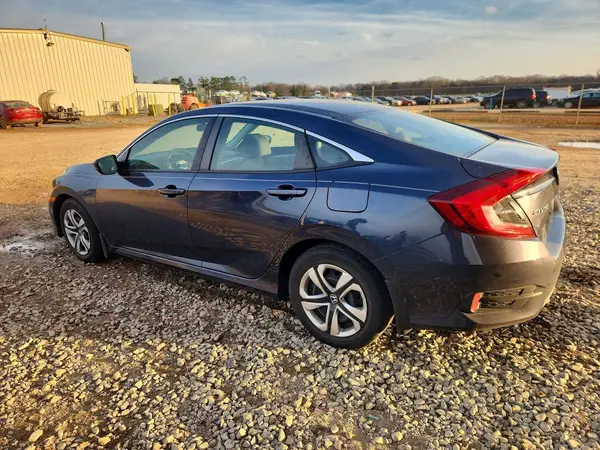 19XFC2F62JE027525 2018 HONDA CIVIC - Image 2