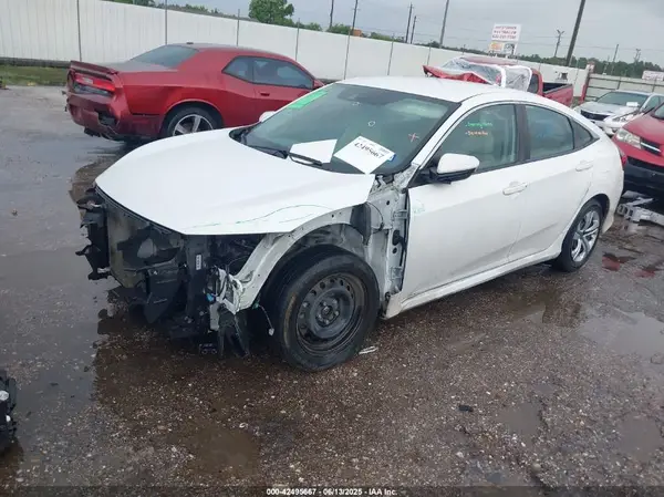 19XFC2F62KE005560 2019 HONDA CIVIC - Image 2
