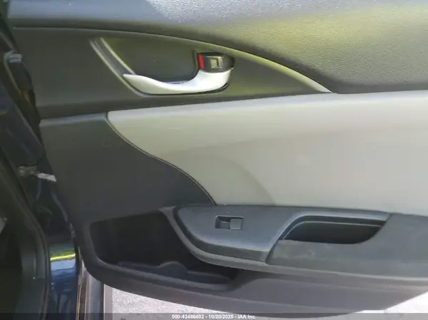 19XFC2F62KE007454 2019 HONDA CIVIC - Image 8