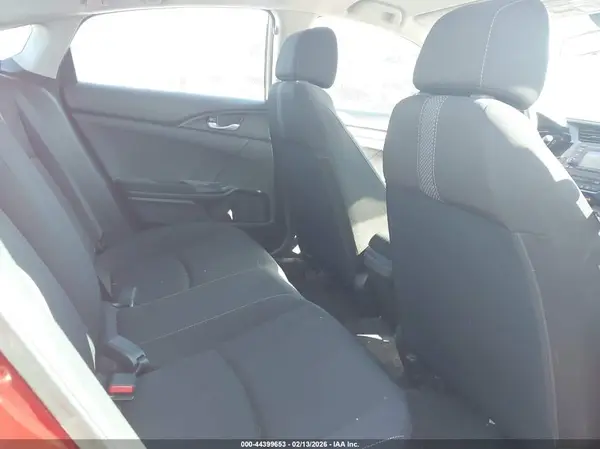 19XFC2F62KE020981 2019 HONDA CIVIC - Image 8