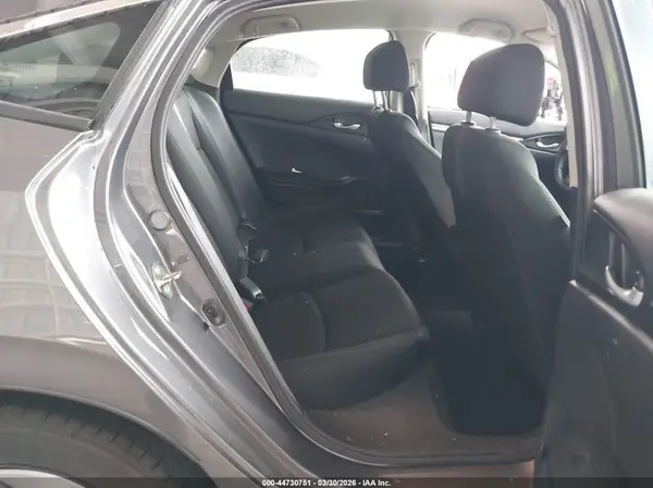 19XFC2F62KE022620 2019 HONDA CIVIC - Image 8