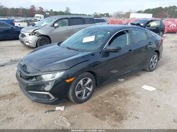 19XFC2F62KE026182 2019 HONDA CIVIC - Image 2