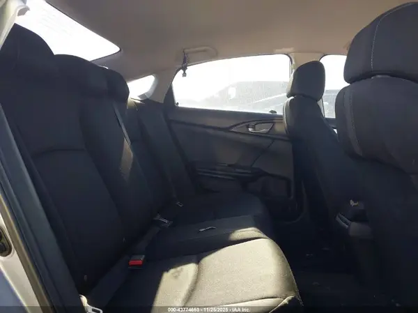 19XFC2F62KE035500 2019 HONDA CIVIC - Image 8