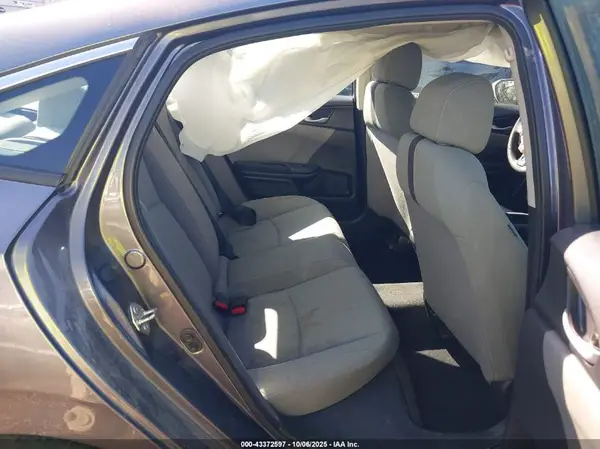 19XFC2F62KE050708 2019 HONDA CIVIC - Image 8
