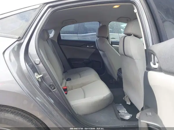 19XFC2F62LE000215 2020 HONDA CIVIC - Image 8