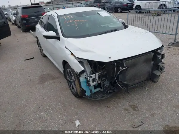 19XFC2F62LE021811 2020 HONDA CIVIC - Image 1