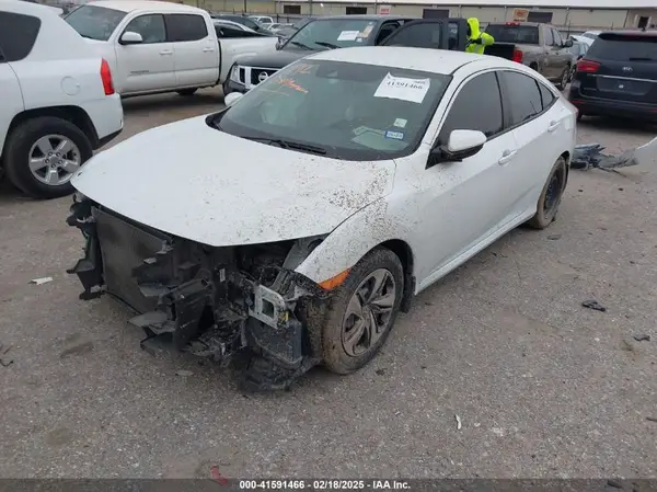 19XFC2F62LE021811 2020 HONDA CIVIC - Image 2