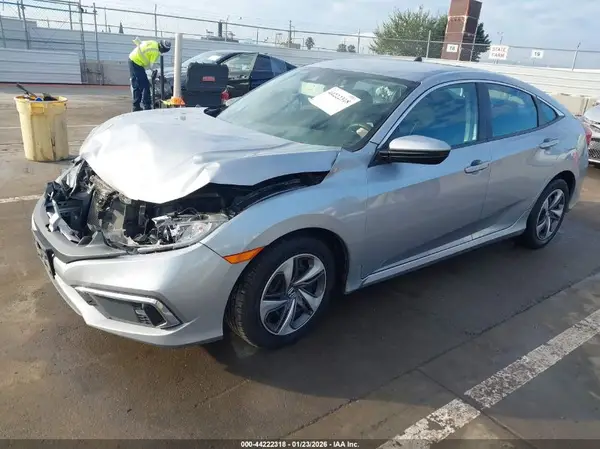 19XFC2F62LE208725 2020 HONDA CIVIC - Image 2