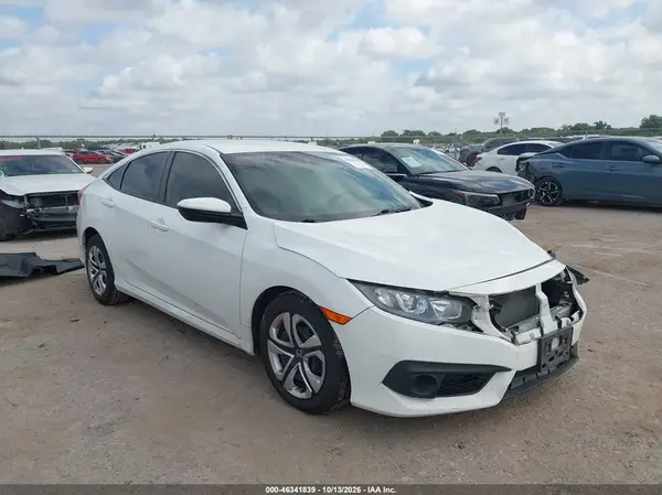 19XFC2F63HE035823 2017 HONDA CIVIC - Image 1