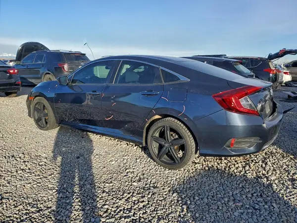 19XFC2F63KE001758 2019 HONDA CIVIC - Image 2
