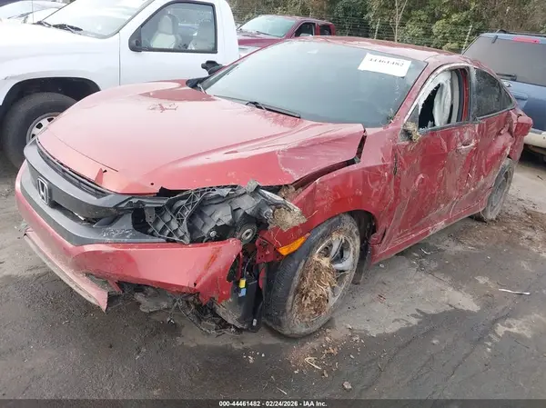 19XFC2F63KE004675 2019 HONDA CIVIC - Image 2