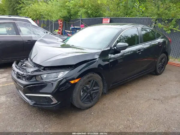 19XFC2F63KE011853 2019 HONDA CIVIC - Image 2