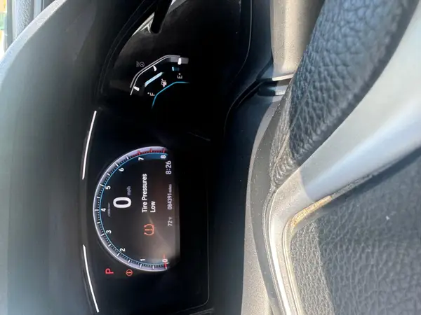 19XFC2F63KE012758 2019 HONDA CIVIC - Image 8