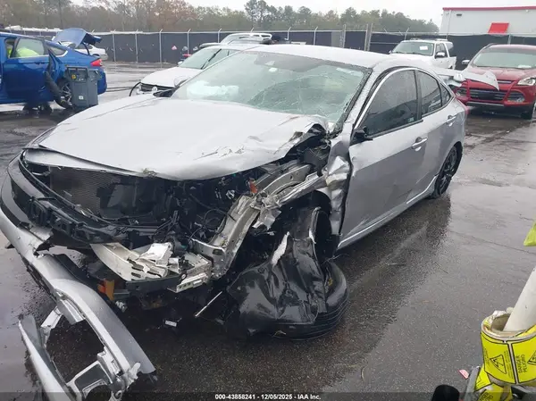 19XFC2F63KE015630 2019 HONDA CIVIC - Image 2