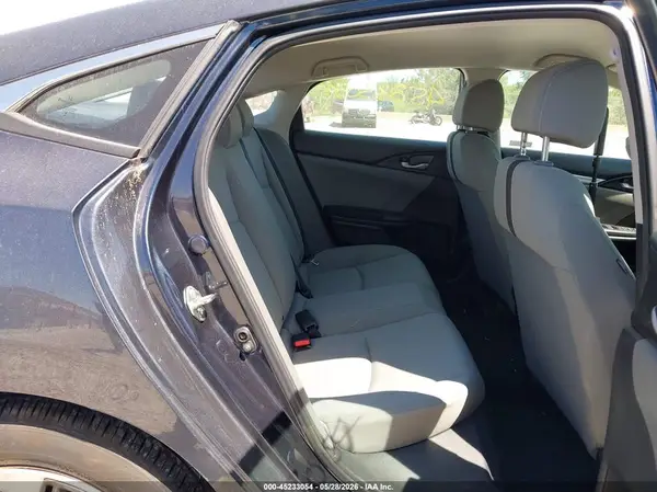 19XFC2F63KE022707 2019 HONDA CIVIC - Image 8
