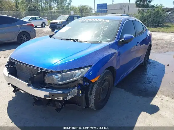 19XFC2F63KE025400 2019 HONDA CIVIC - Image 2