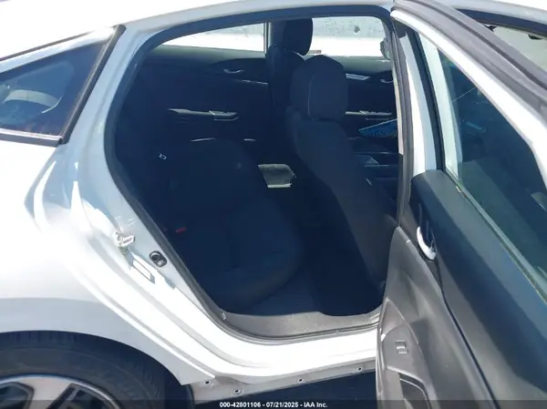 19XFC2F63KE030421 2019 HONDA CIVIC - Image 8