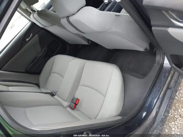 19XFC2F63KE031231 2019 HONDA CIVIC - Image 8