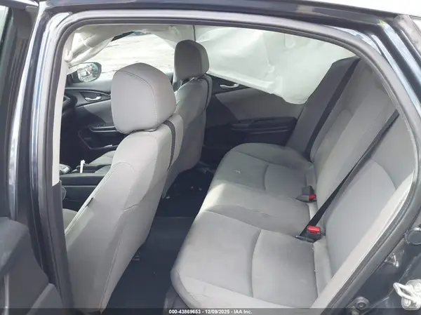 19XFC2F63KE033349 2019 HONDA CIVIC - Image 8