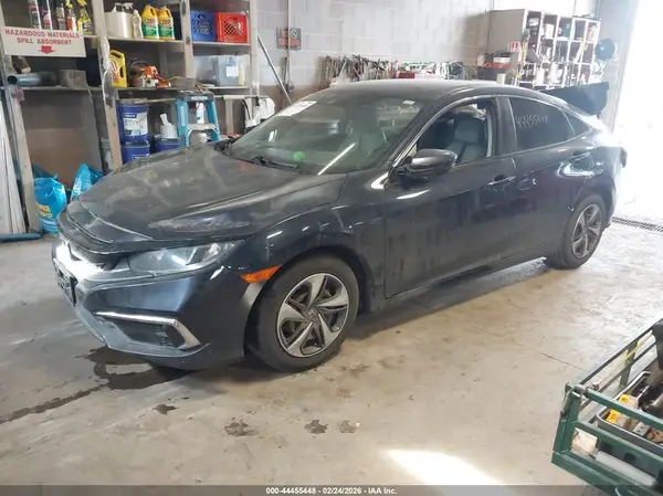 19XFC2F63KE034582 2019 HONDA CIVIC - Image 2