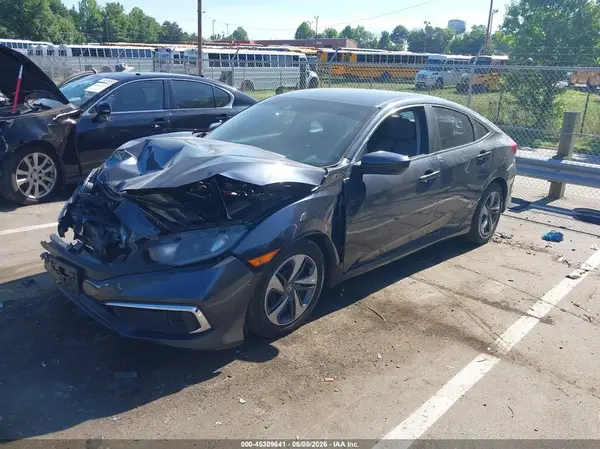 19XFC2F63KE035831 2019 HONDA CIVIC - Image 2