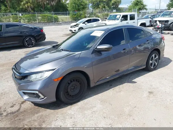 19XFC2F63KE037658 2019 HONDA CIVIC - Image 2