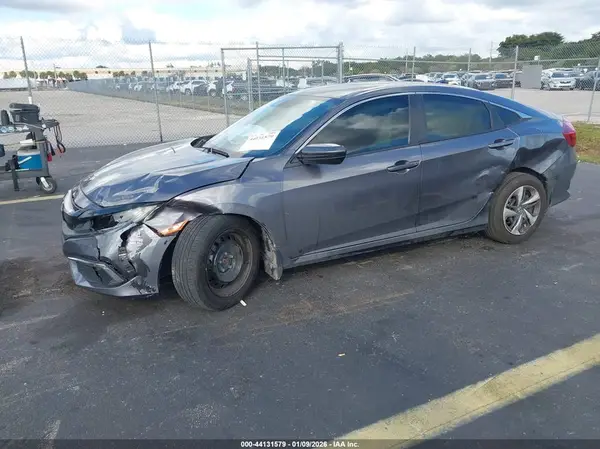 19XFC2F63KE041841 2019 HONDA CIVIC - Image 2