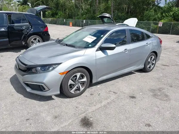 19XFC2F63KE043816 2019 HONDA CIVIC - Image 2