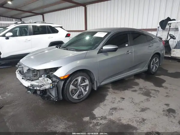 19XFC2F63KE200096 2019 HONDA CIVIC - Image 2