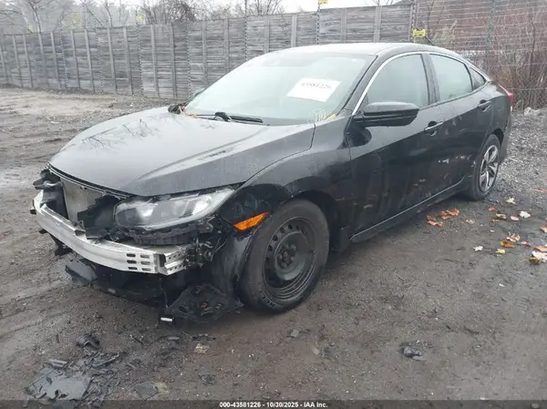 19XFC2F63KE202267 2019 HONDA CIVIC - Image 2