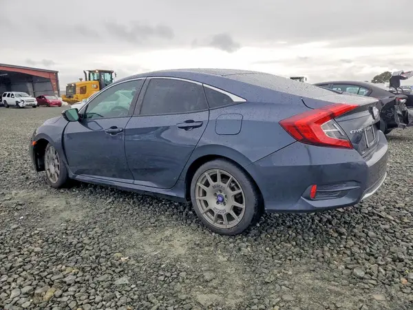 19XFC2F63KE207694 2019 HONDA CIVIC - Image 2