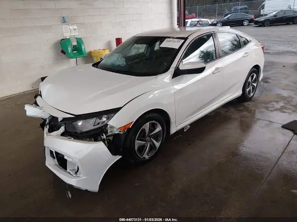 19XFC2F63KE208747 2019 HONDA CIVIC - Image 2
