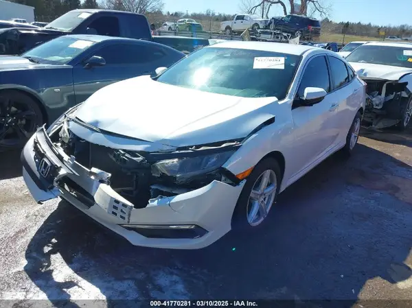 19XFC2F63LE019596 2020 HONDA CIVIC - Image 2