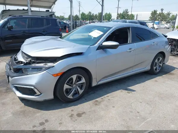 19XFC2F63LE210841 2020 HONDA CIVIC - Image 2