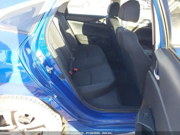 19XFC2F64HE010557 2017 HONDA CIVIC - Image 8