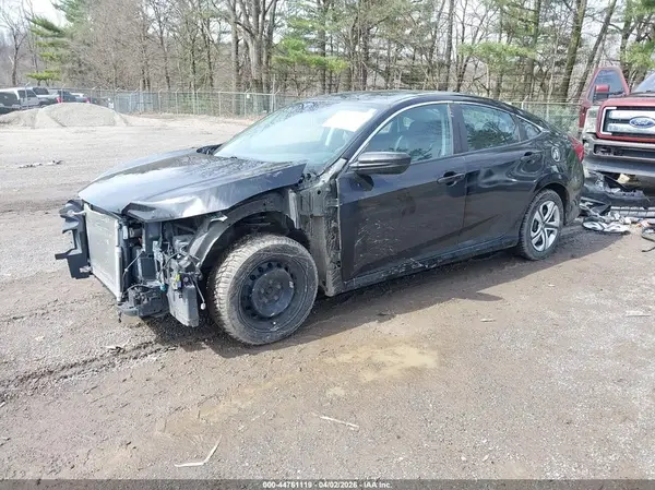 19XFC2F64JE023430 2018 HONDA CIVIC - Image 2
