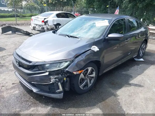 19XFC2F64KE027320 2019 HONDA CIVIC - Image 2