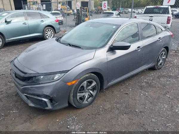19XFC2F64KE037068 2019 HONDA CIVIC - Image 2