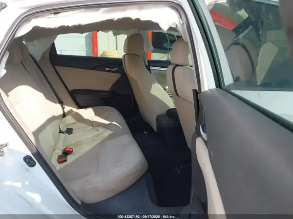 19XFC2F64KE037913 2019 HONDA CIVIC - Image 8