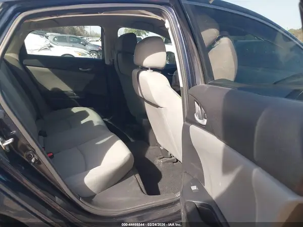 19XFC2F64KE045879 2019 HONDA CIVIC - Image 8