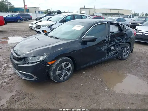 19XFC2F64LE010549 2020 HONDA CIVIC - Image 2