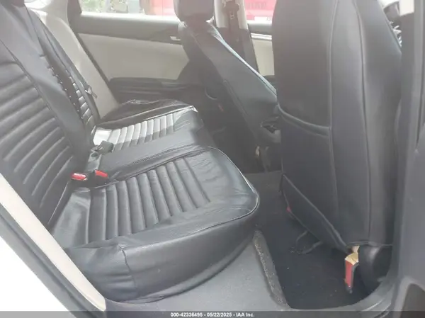 19XFC2F64LE030445 2020 HONDA CIVIC - Image 8
