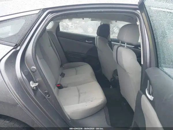 19XFC2F65KE007397 2019 HONDA CIVIC - Image 8