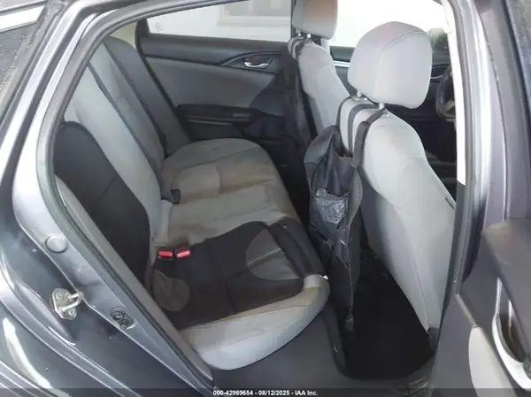 19XFC2F65KE007593 2019 HONDA CIVIC - Image 8