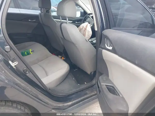 19XFC2F65KE013443 2019 HONDA CIVIC - Image 8