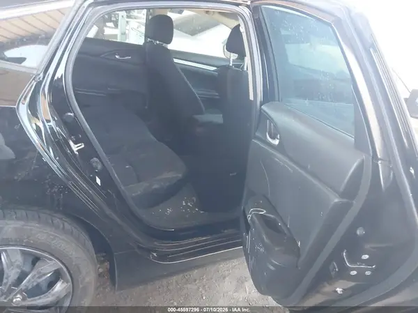 19XFC2F65KE016858 2019 HONDA CIVIC - Image 8